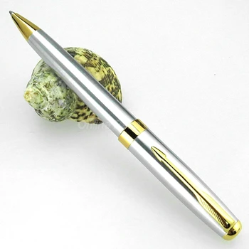 Химикалка писалка Baoer практически сребристо метална с тапицерия злато BR187