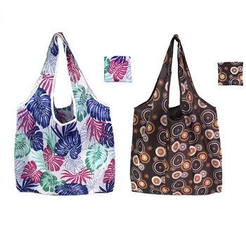 Новата модерна сгъваема чанта за пазаруване с цветен печат, еко торби за многократна употреба за пазаруване, преносими хранителни чанта на рамото, чанта за съхранение